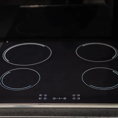 The Teal Spot By Pikhost Апартаменты Тирана