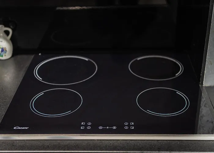 The Teal Spot By Pikhost Lägenhet Tirana