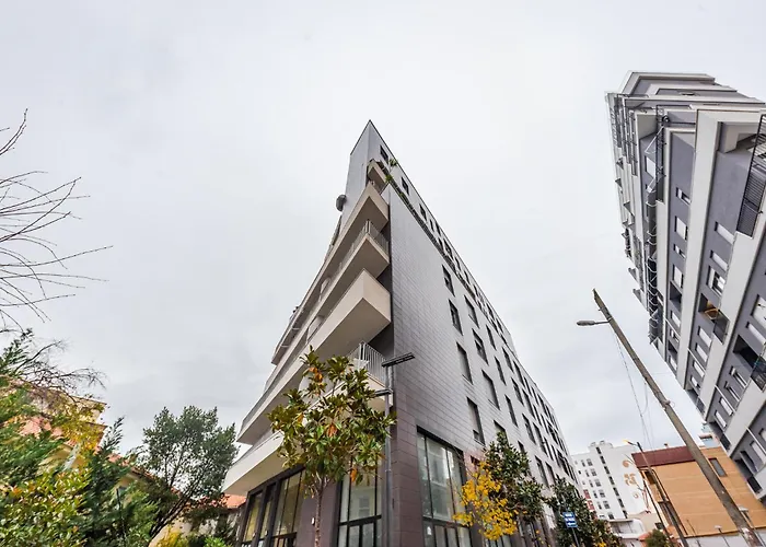 The Teal Spot By Pikhost * Tiran