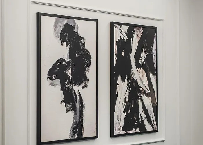 The Teal Spot By Pikhost * Tiran