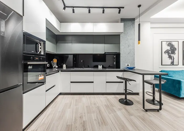 The Teal Spot By Pikhost Daire Tiran