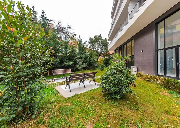 Daire The Teal Spot By Pikhost *